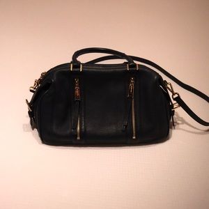 Micheal Kors Navy Blue Purse